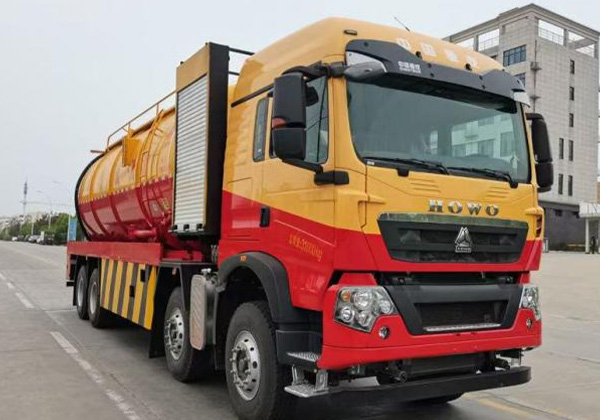 清洗吸污車(chē)