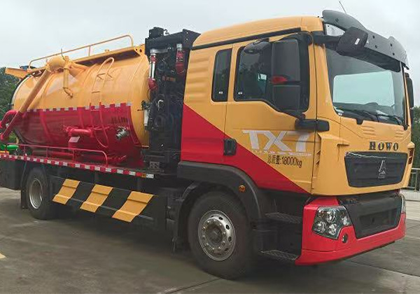 清洗吸污車(chē)
